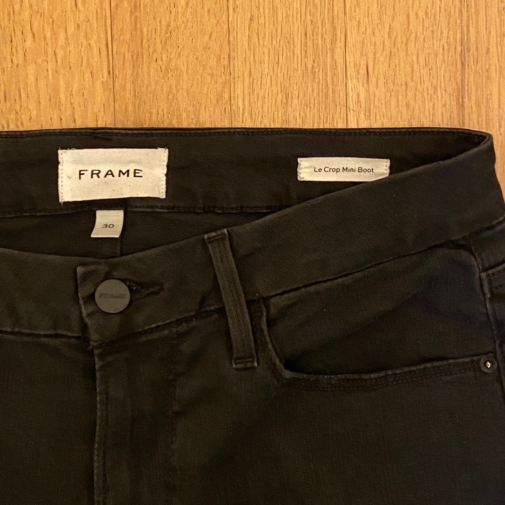 Frame Le Crop Mini Boot Cut Pants